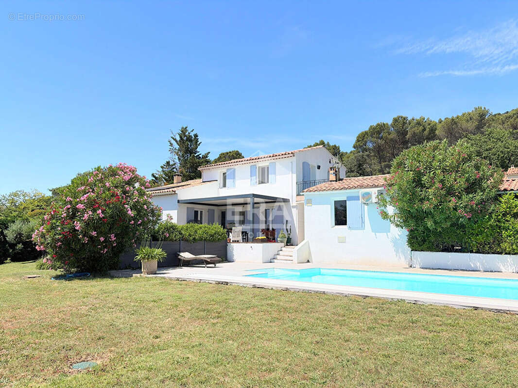 Maison 164m² à villelaure - photo 2