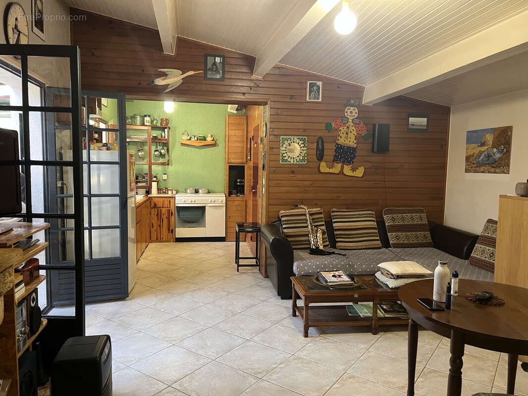 Maison à LIOUC