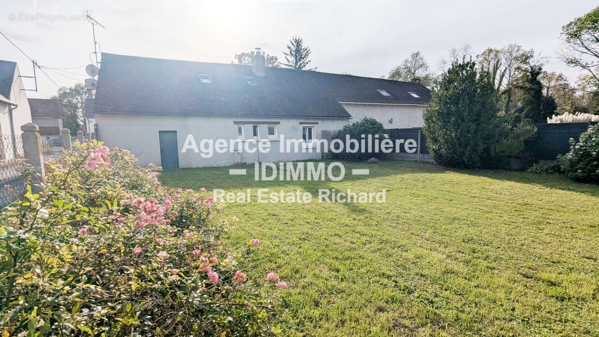 Maison à BEAUMONT-DU-GATINAIS