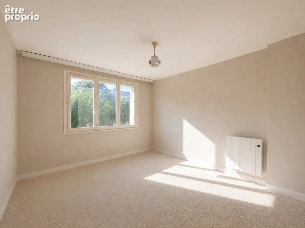 ARTEM, BELLE OPPORTUNITEE A SAISIR un appartement à rénové de 3 pièces très lumineux de 77,70 m2, situé au 1-e - photo 7