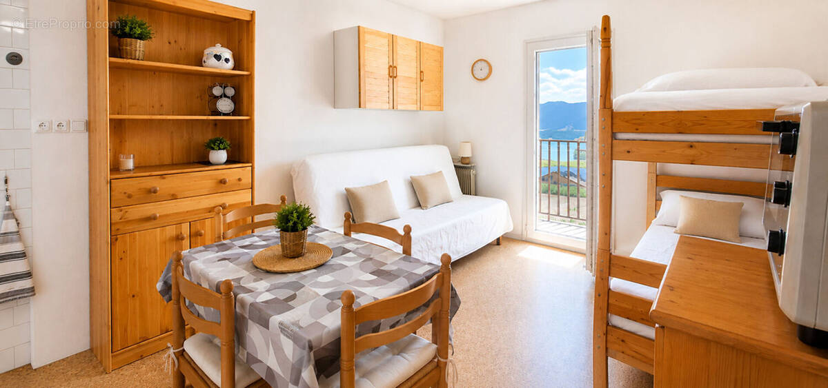 Appartement à LES ANGLES