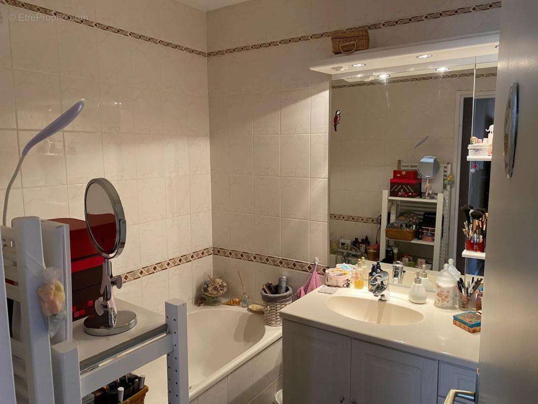 Appartement à MONTATAIRE