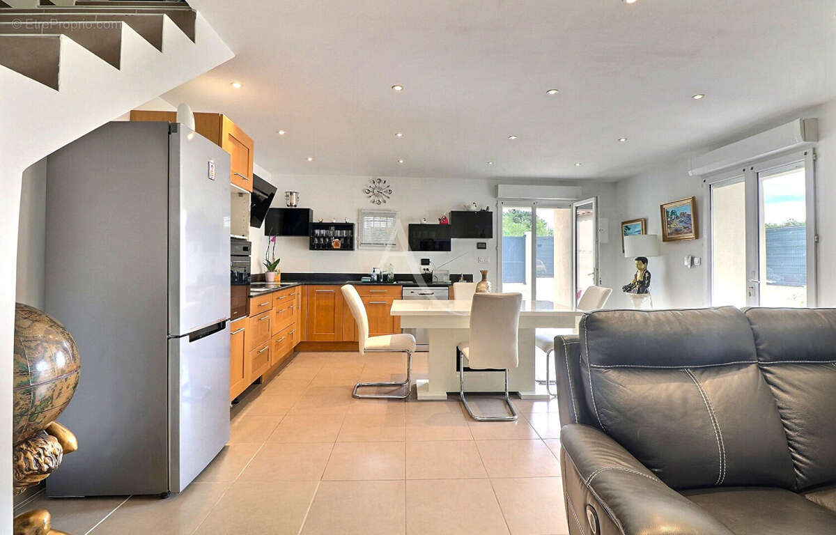 Appartement à PLAN-DE-CUQUES