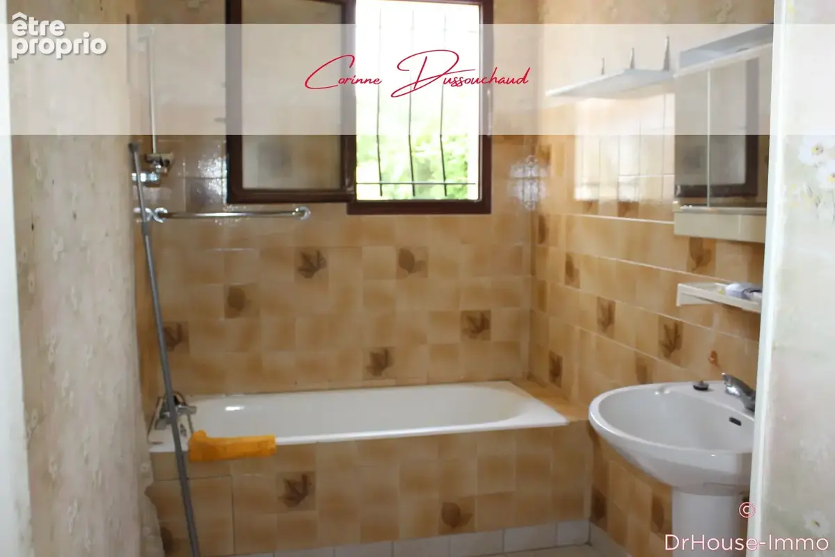 Maison 68 m² à Chirac  - photo 5