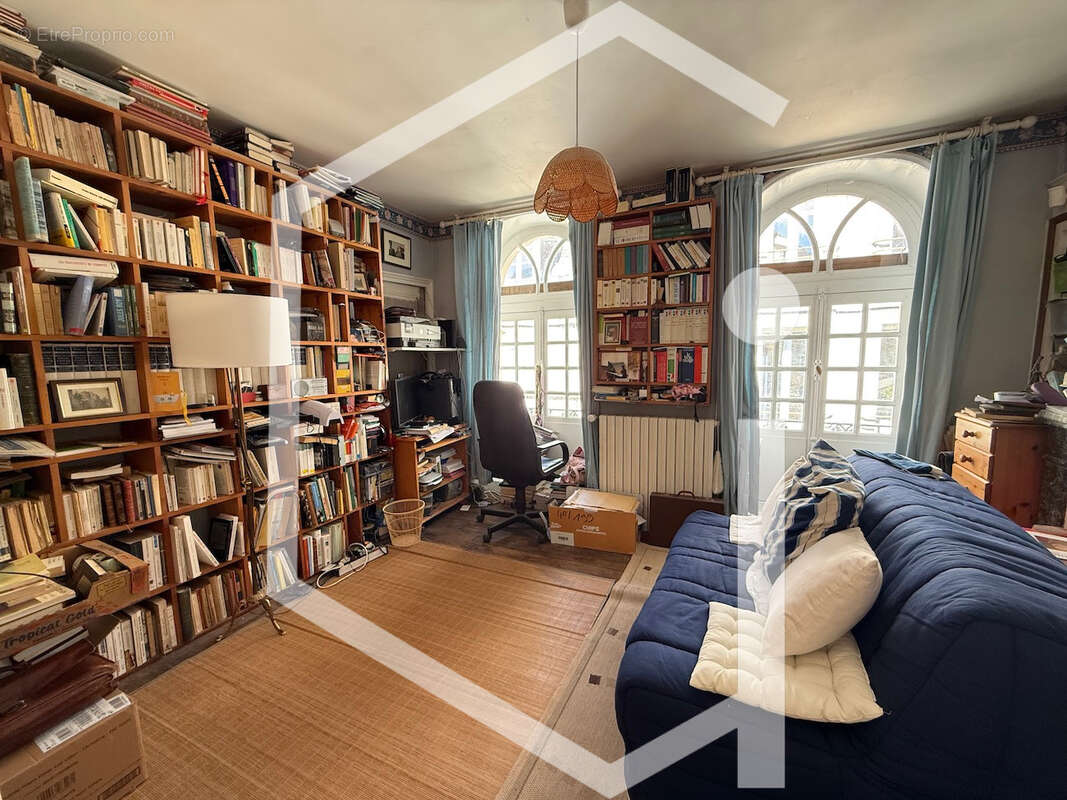 Maison à COSNE-COURS-SUR-LOIRE