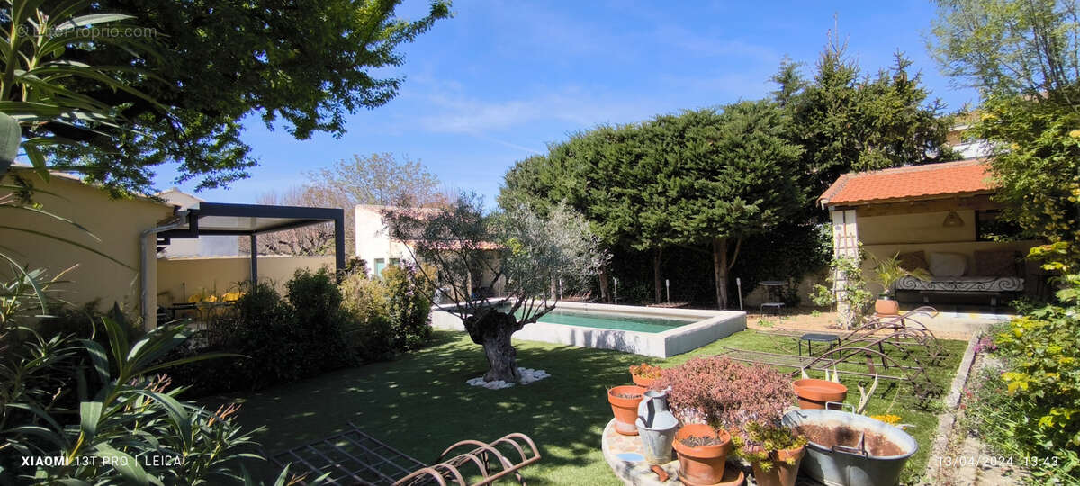 Maison à VAISON-LA-ROMAINE