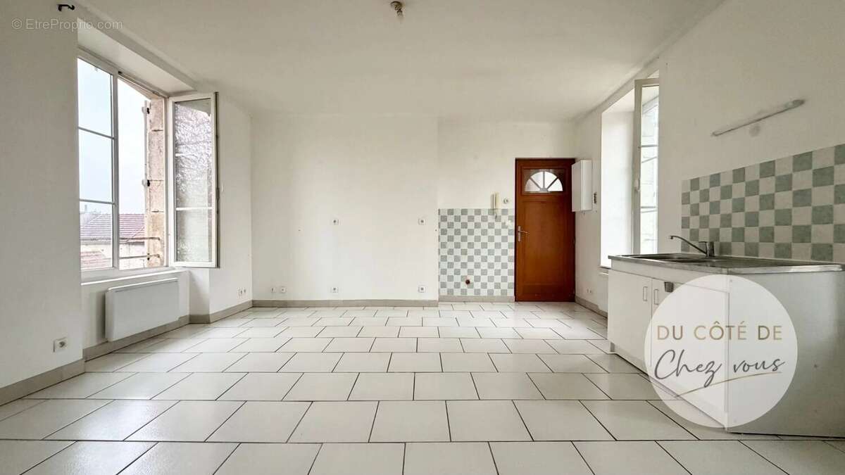 Appartement à MUSSY-SUR-SEINE