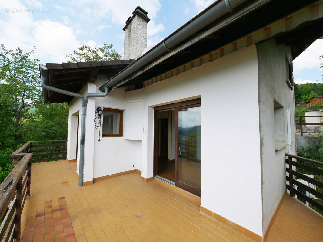 Maison à EPAGNY