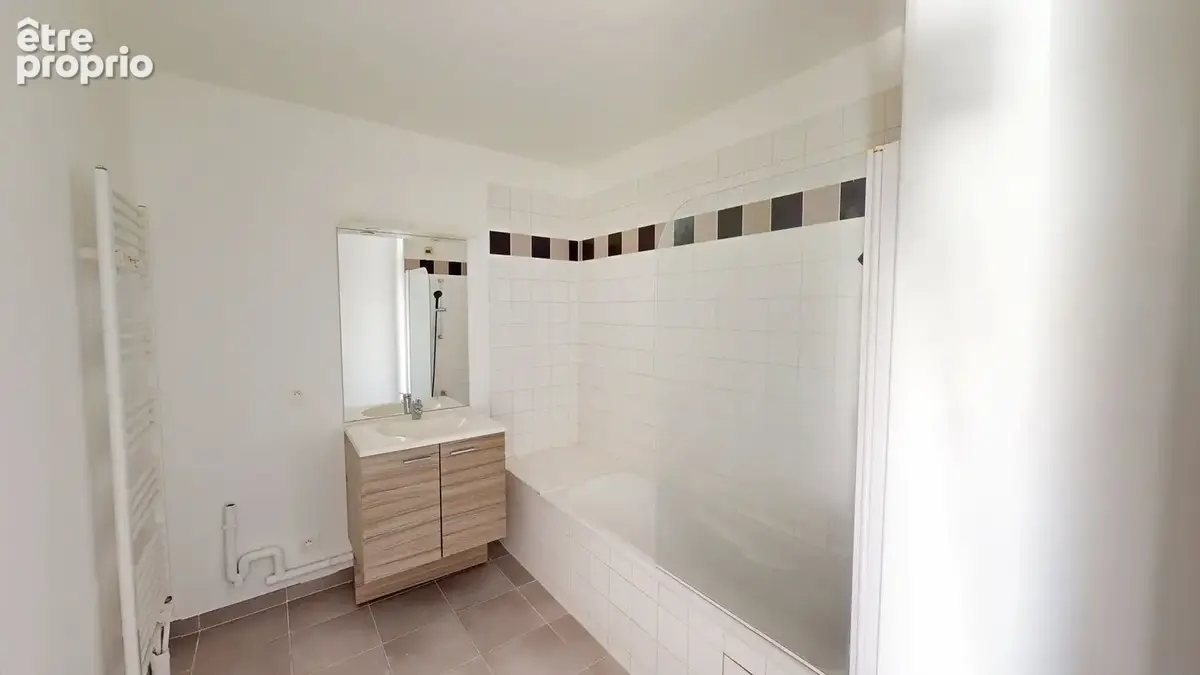 Appartement 63 m² à Orleans  - photo 7