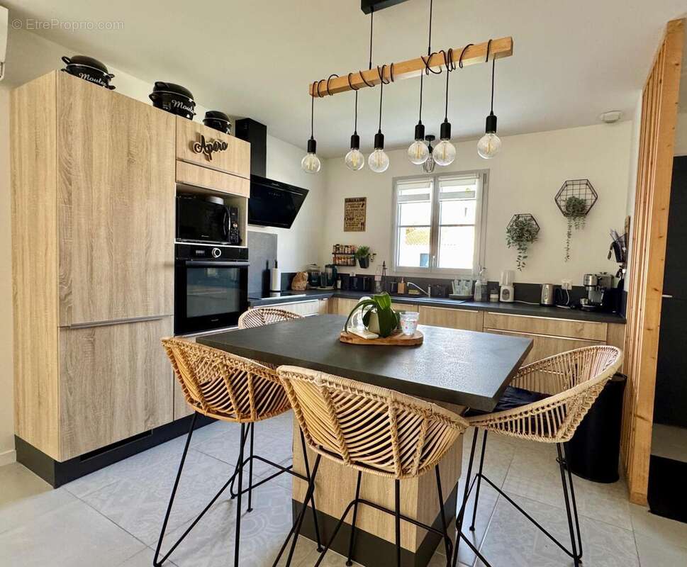 Photo 2 - Maison à LE CHATEAU-D'OLERON