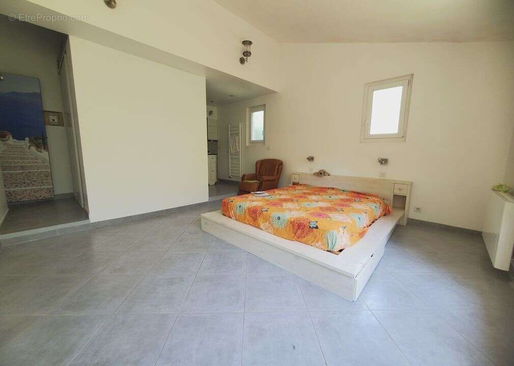 Maison à ROGNAC