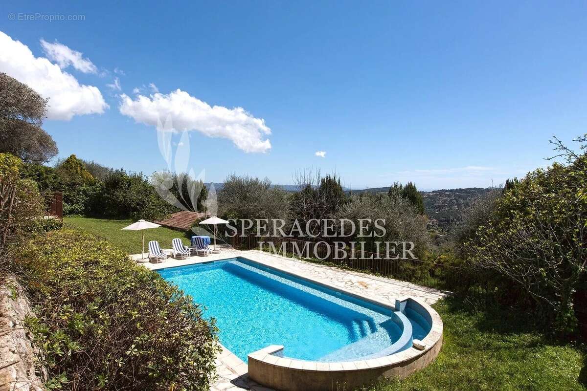 Maison à SPERACEDES