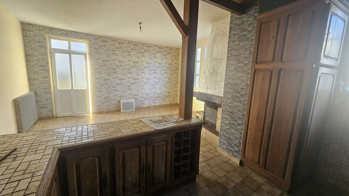 Maison à LE DORAT