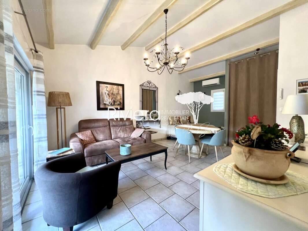 Maison à CAVALAIRE-SUR-MER