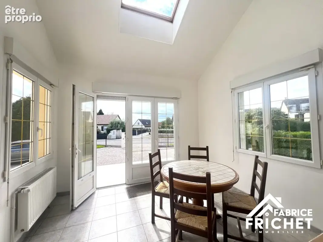 Maison 7 pièces 144 m² à vendre à Forges-Les-Eaux (76440) - photo 9