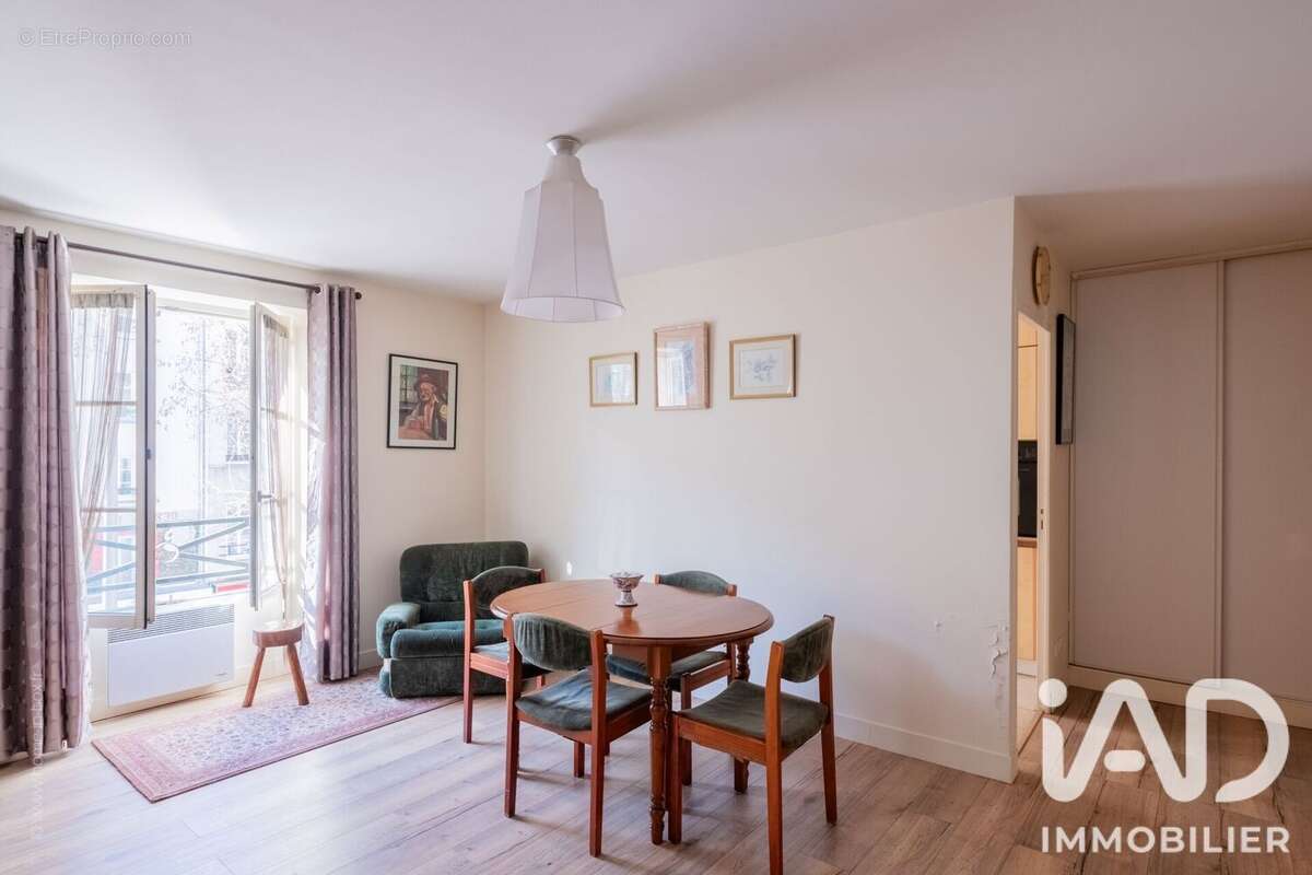Photo 4 - Appartement à PARIS-18E