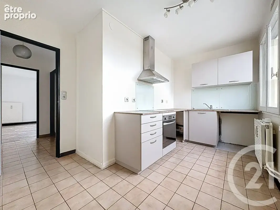 Appartement 3 pièces 59 m² à vendre à Troyes (10000) - photo 4