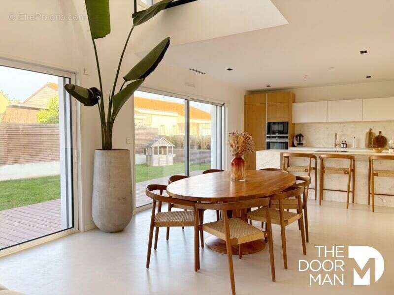 Maison à LES SORINIERES