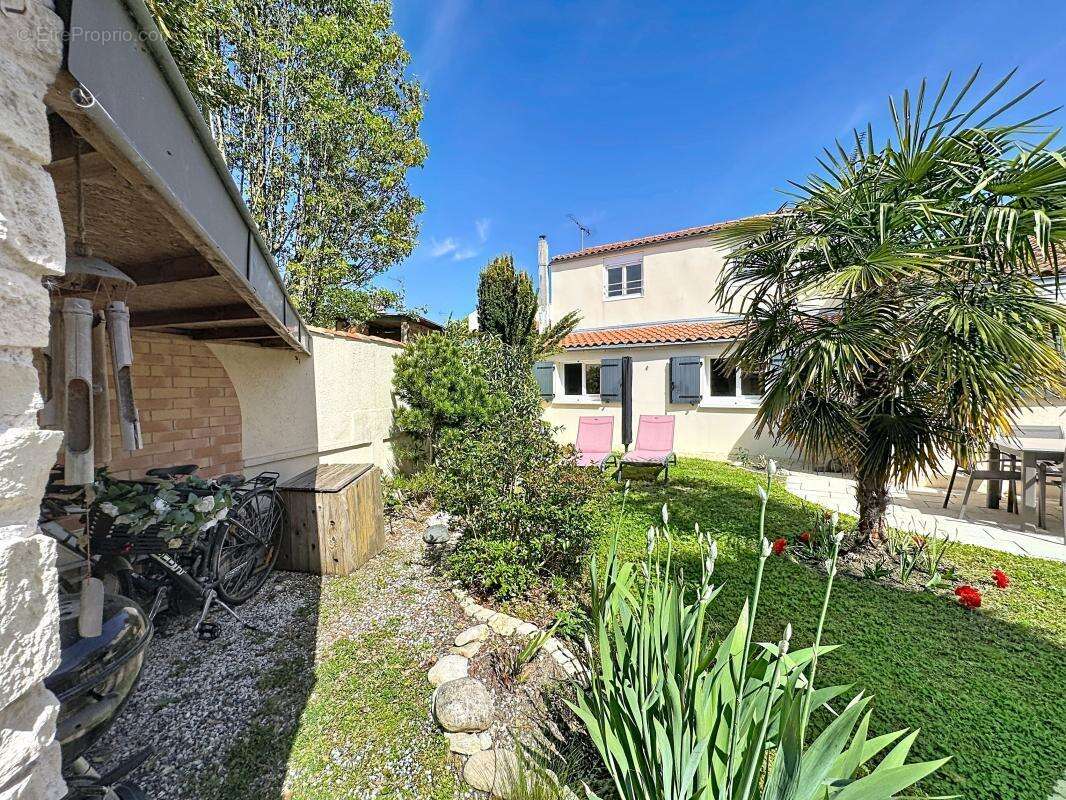 Maison à LA ROCHELLE