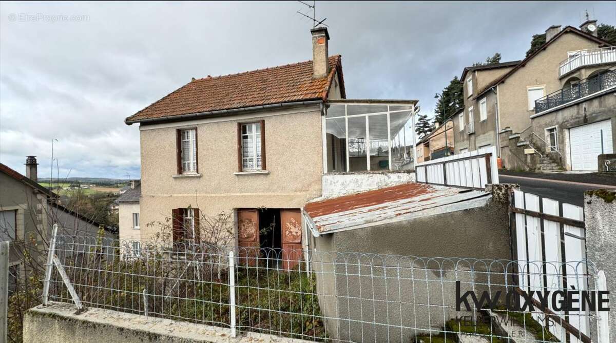 Maison à SAINT-ALBAN-SUR-LIMAGNOLE