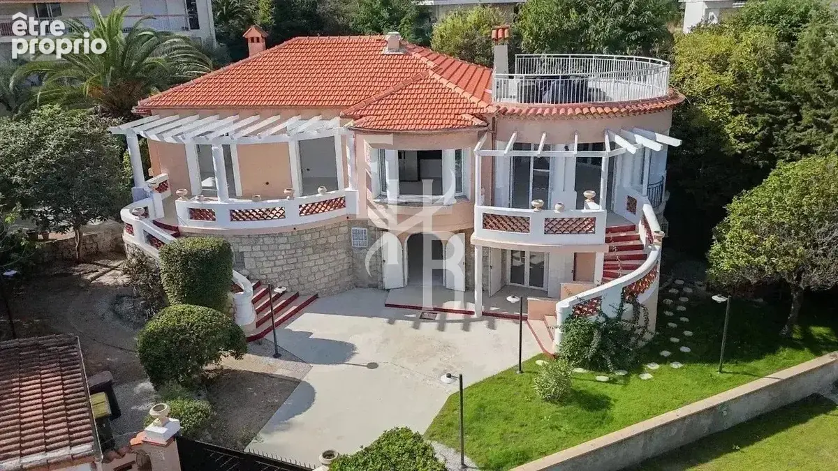 Photo Maison à Antibes au prix de 1 640 000€