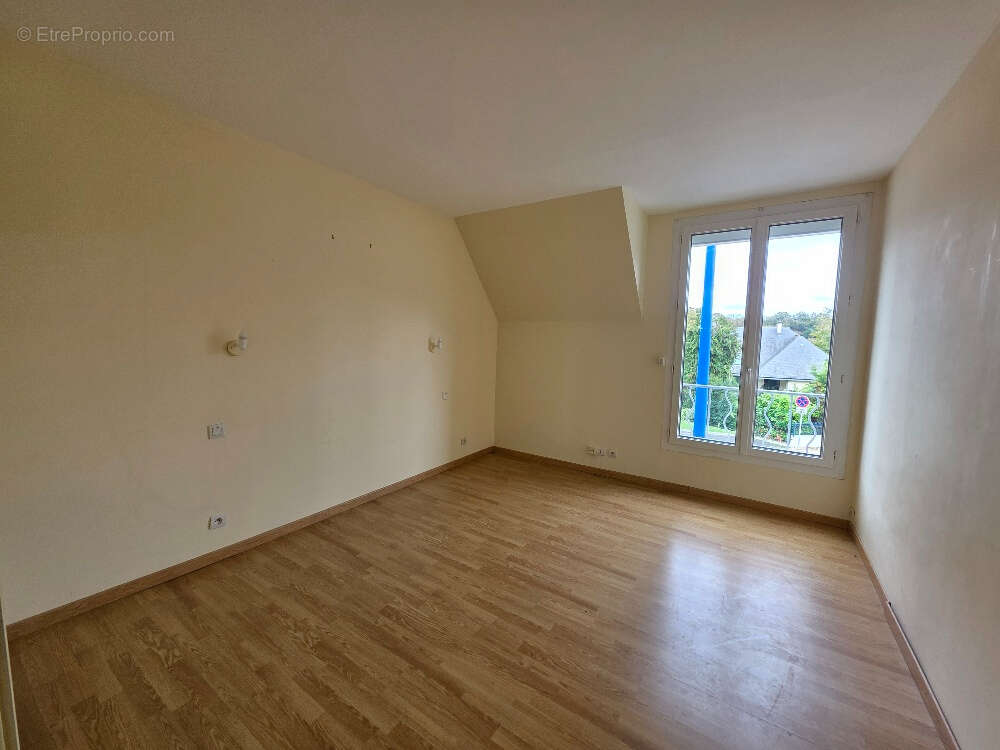 Maison à FONTAINE-LA-MALLET