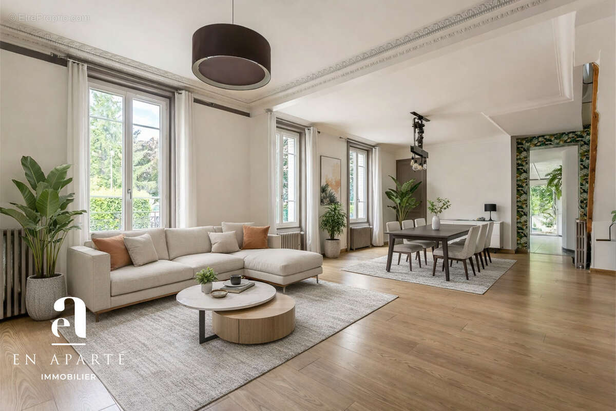 Maison à VILLEURBANNE