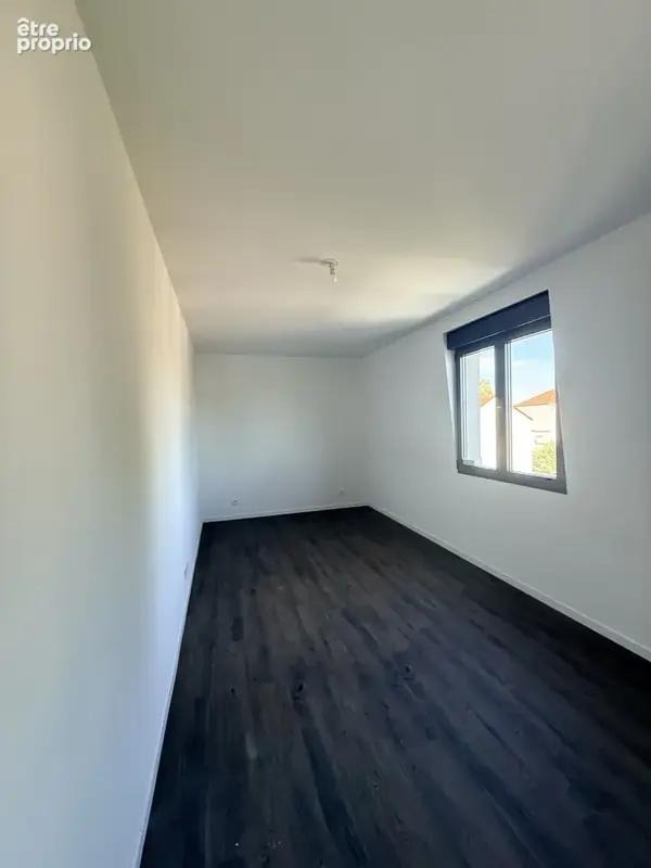 Appartement F3 91 m2 à vendre à Livry-Gargan   Résidence 2020 avec parking, climatisation et pompe à chaleur - photo 4