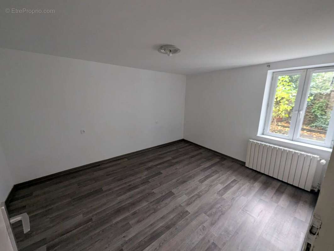 Appartement à LE BAN-SAINT-MARTIN