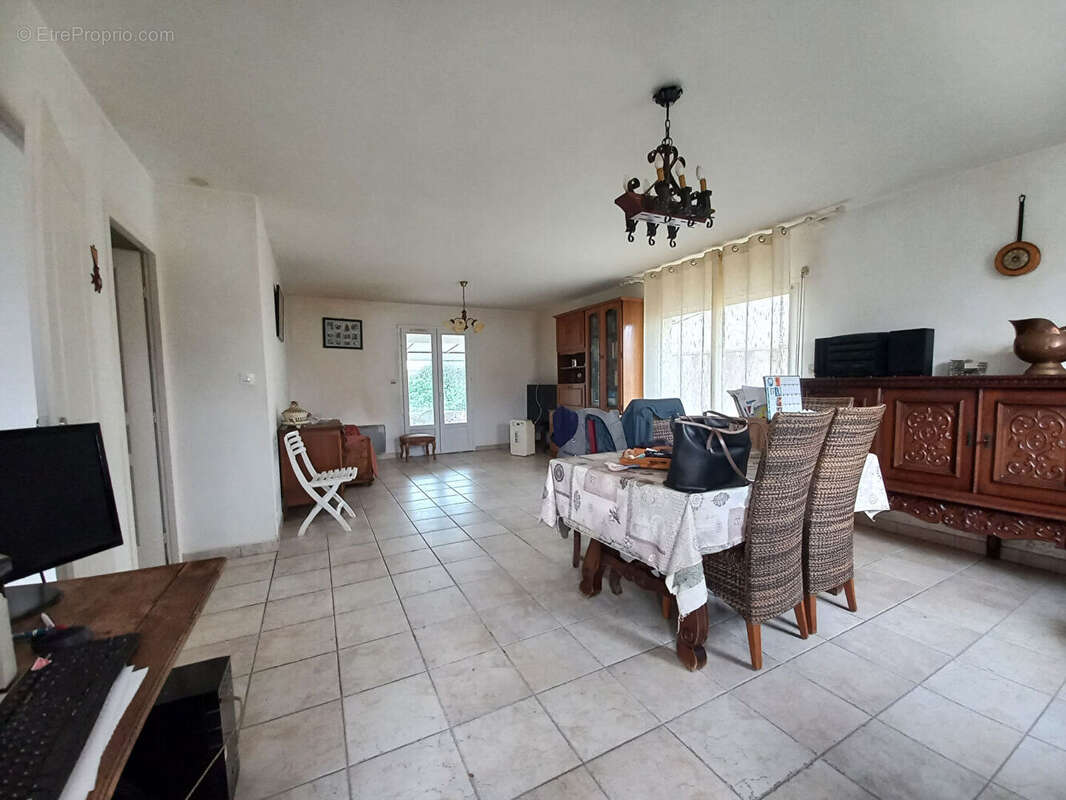 Maison au calme avec jardin et garage - cadre agréable et lumineux - photo 4