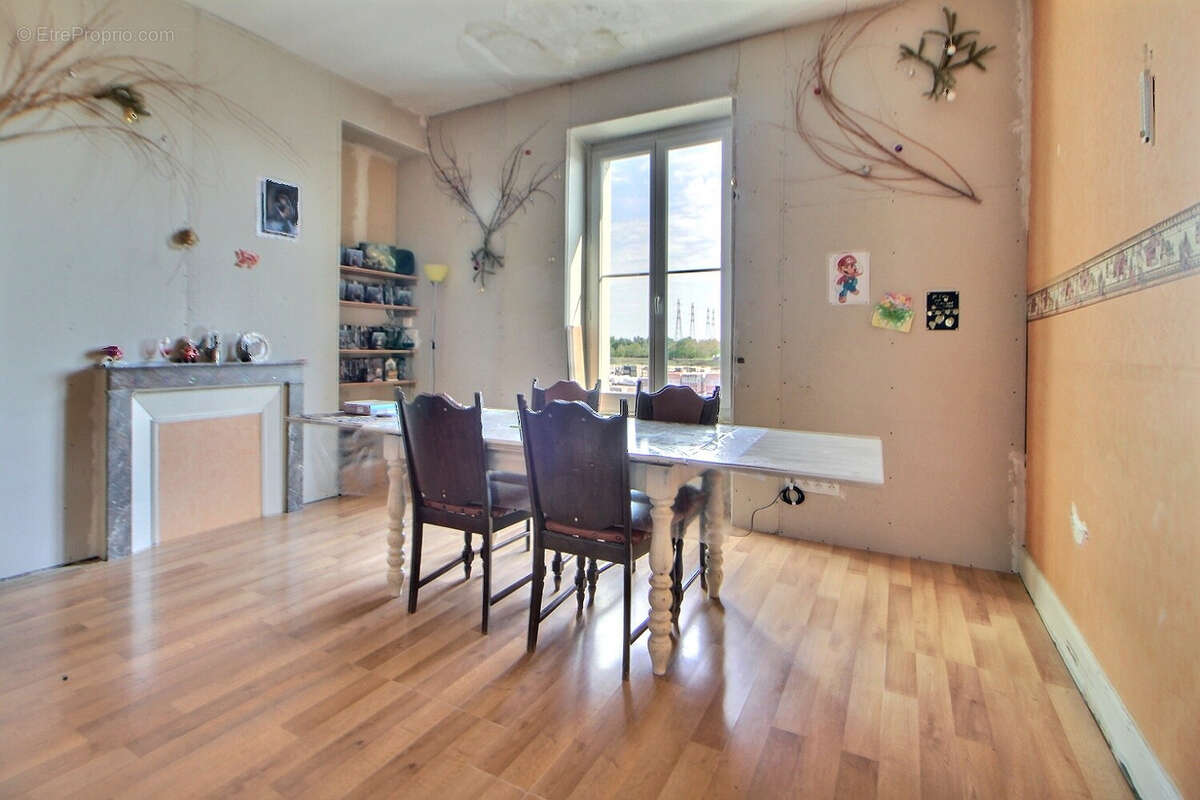 Appartement à RIORGES