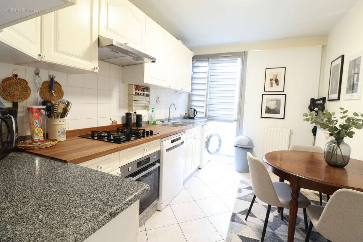 Appartement à PIERREFITTE-SUR-SEINE