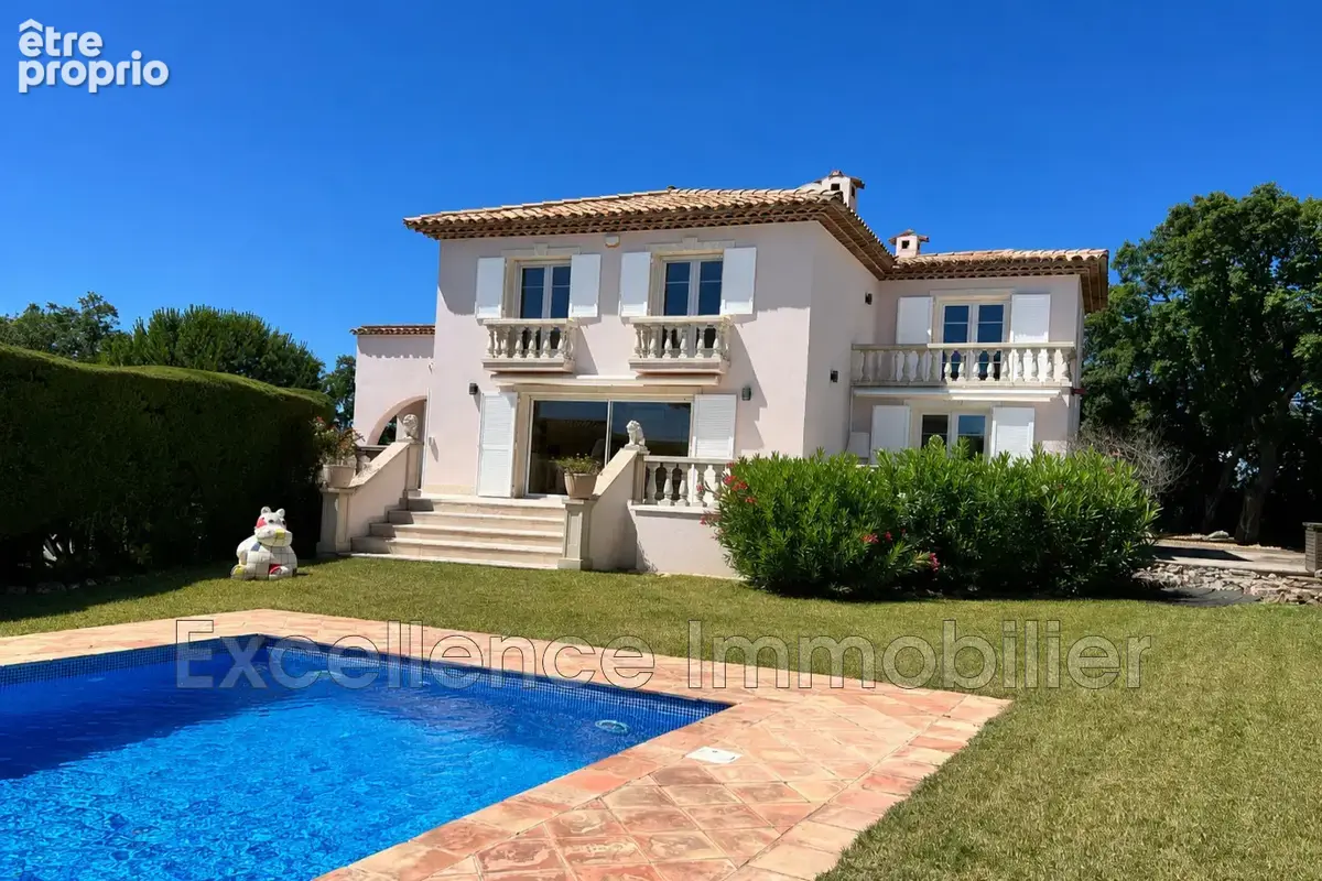 Maison 6 pièces 151 m² à vendre à Sainte-Maxime (83120) - photo 5