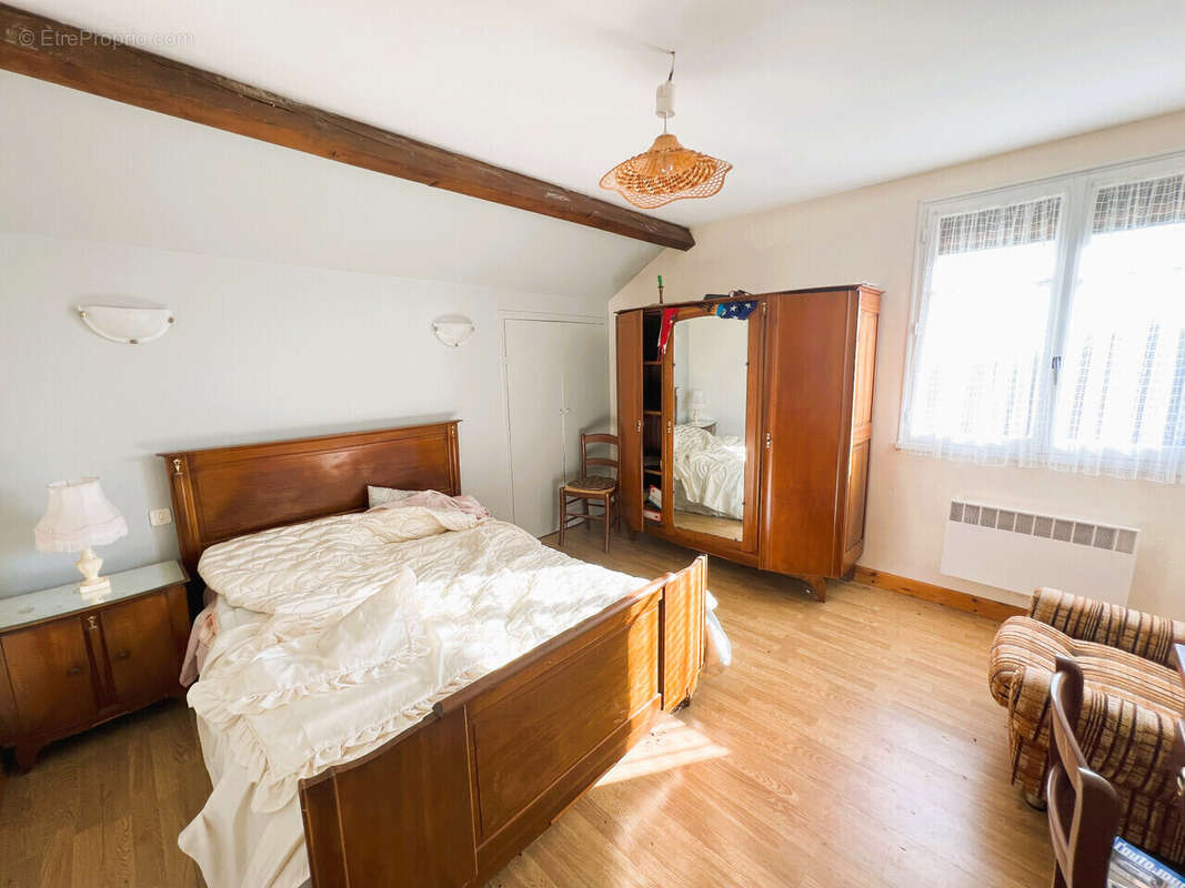 Maison à SAINT-MEXANT