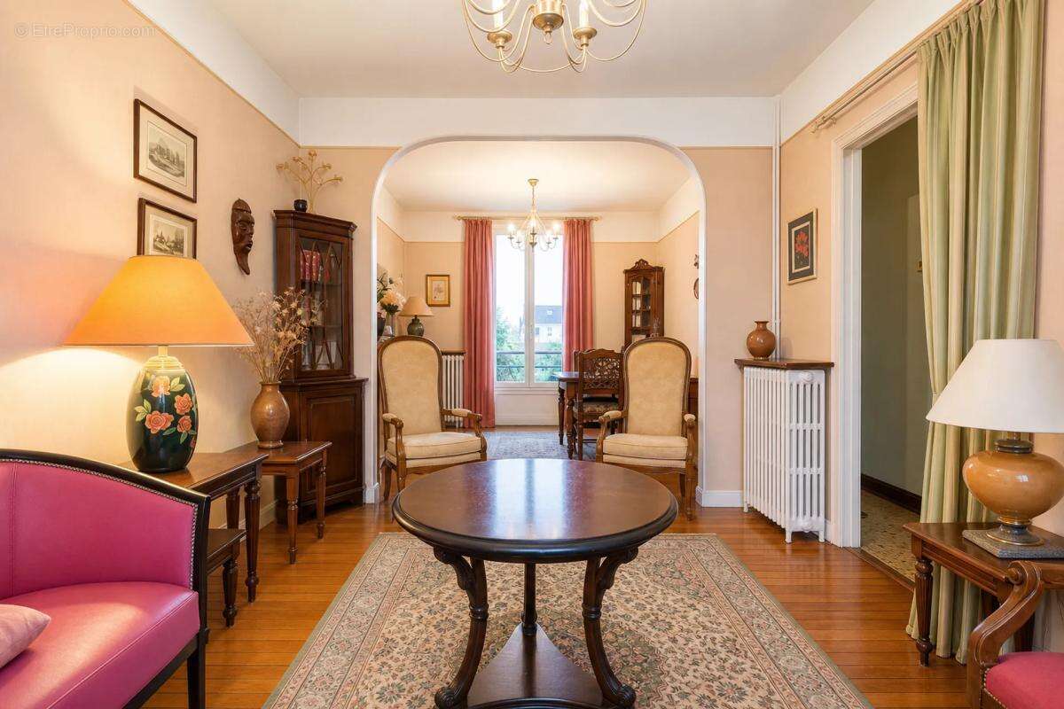 Maison à LAGNY-SUR-MARNE