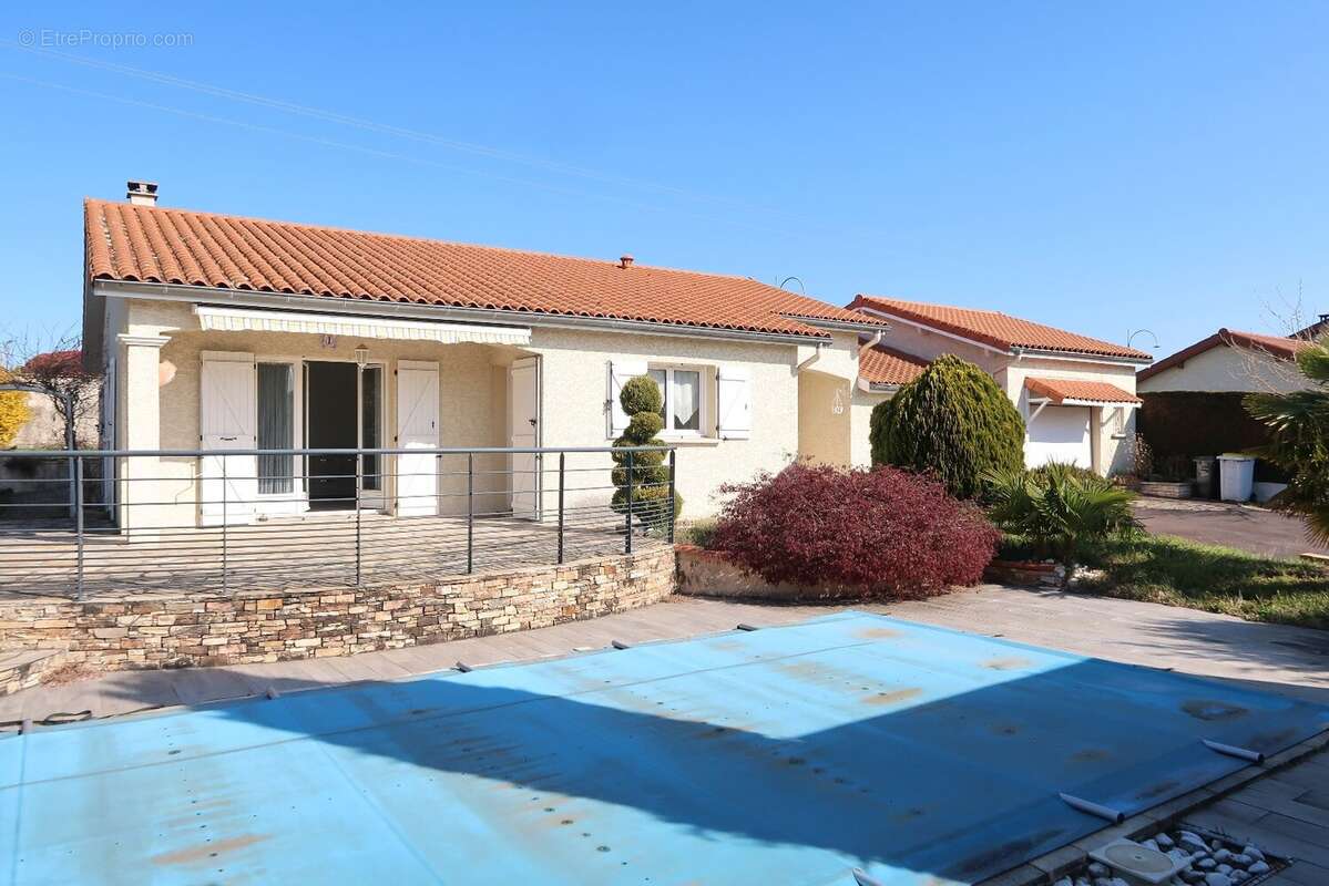 Maison à SAINT-CYPRIEN