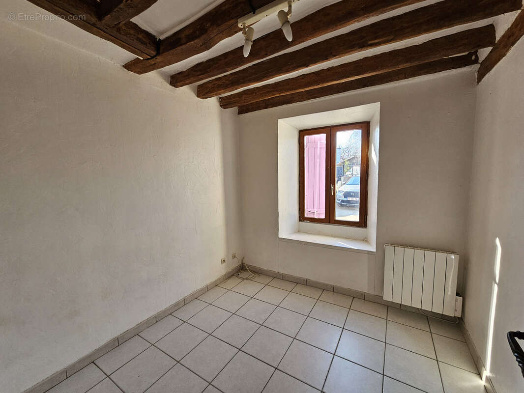 Maison à AUNAY-SOUS-AUNEAU