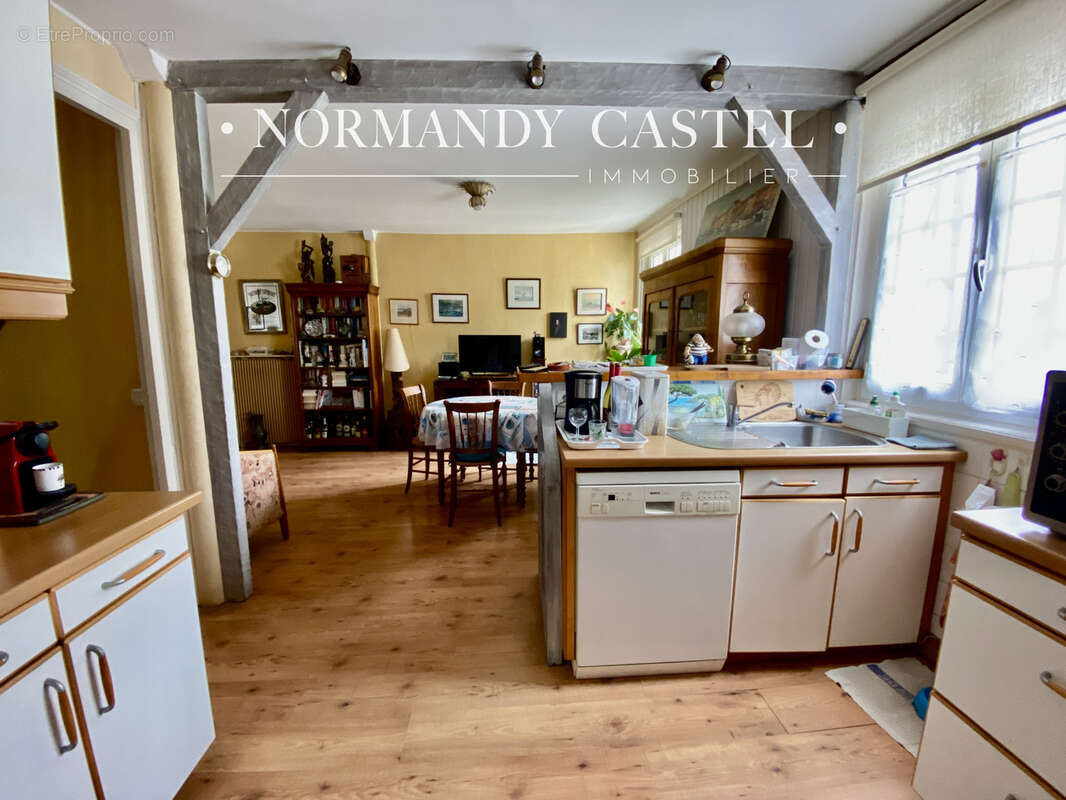 Appartement à TROUVILLE-SUR-MER