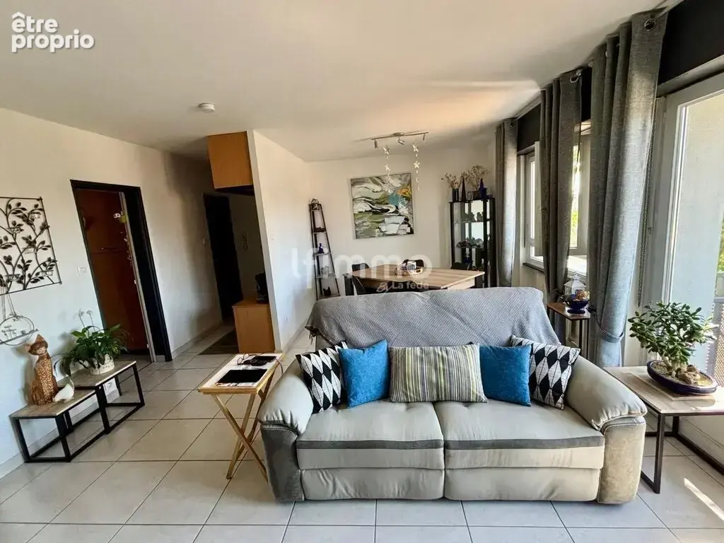 Appartement loué T3 avec balcon, cave, loggia et parking - photo 4
