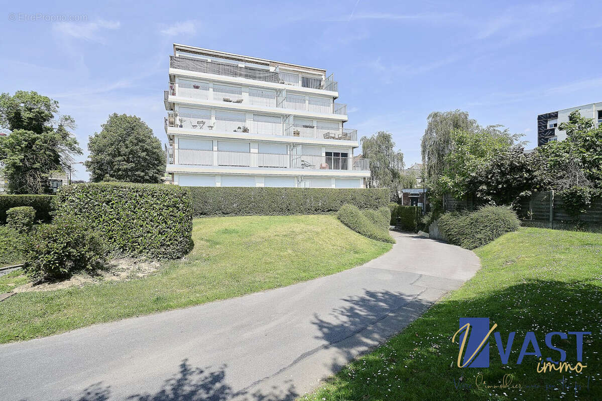 Appartement 65 m² à Marcq-En-Baroeul  - photo 4