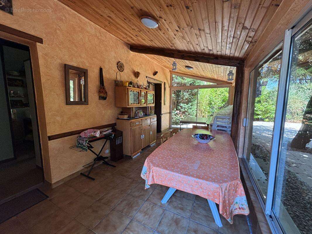 Maison à MEJANNES-LE-CLAP