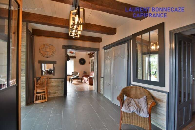 Maison à SAINT-PIERRE-DE-CLAIRAC