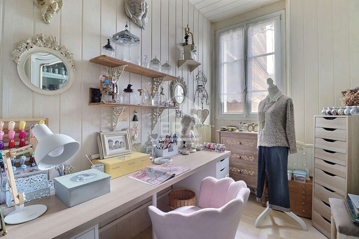 Appartement à COLOMBES