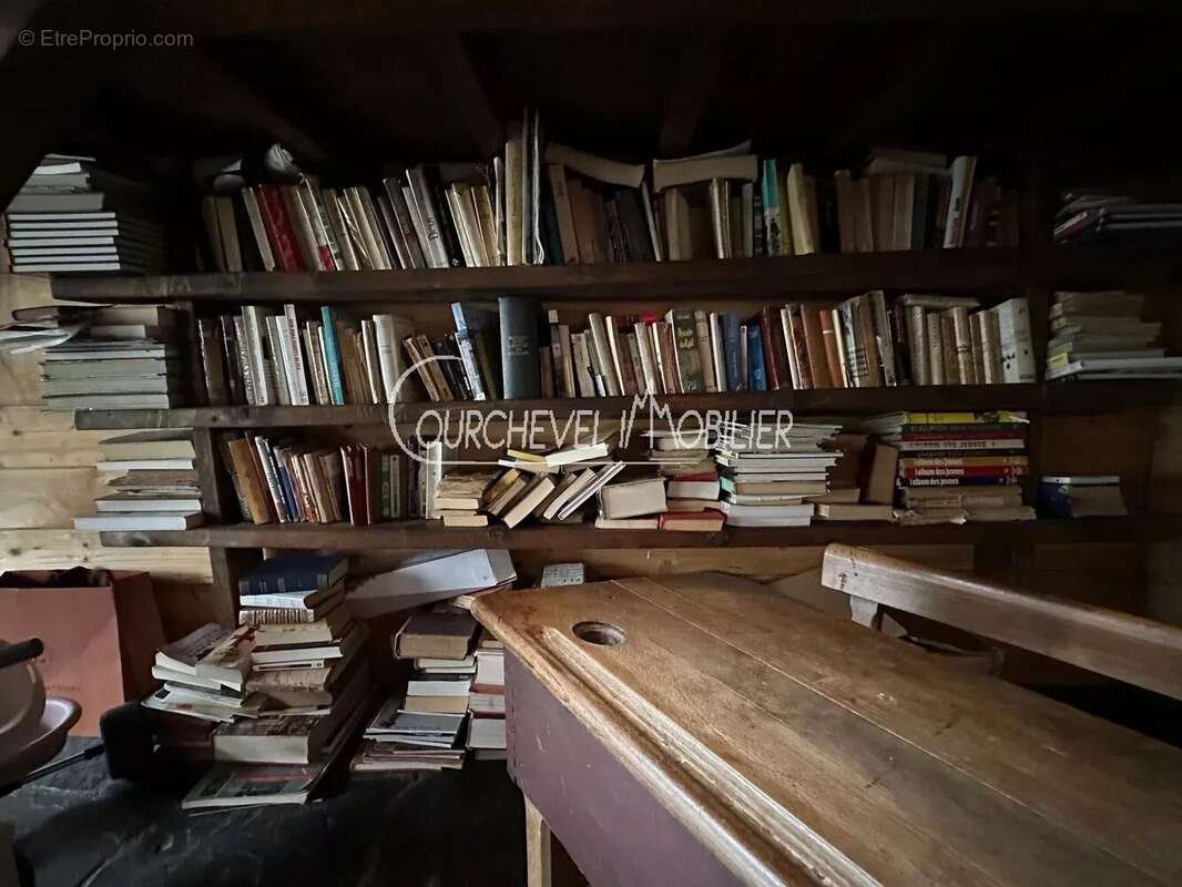 Maison à LA PERRIERE