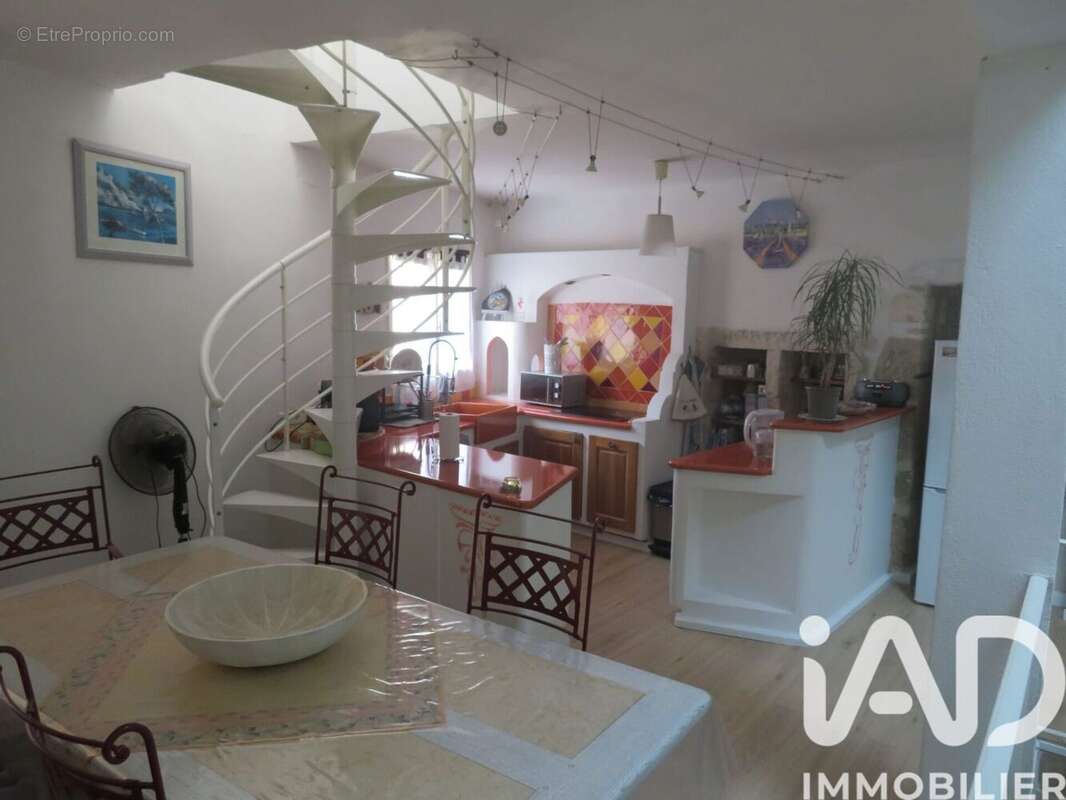 Photo 5 - Maison à MEYNES