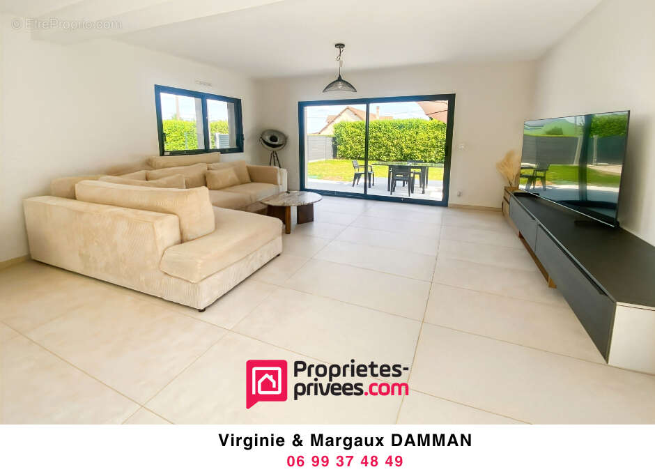 Maison à SAINT-PIERRE-DES-FLEURS