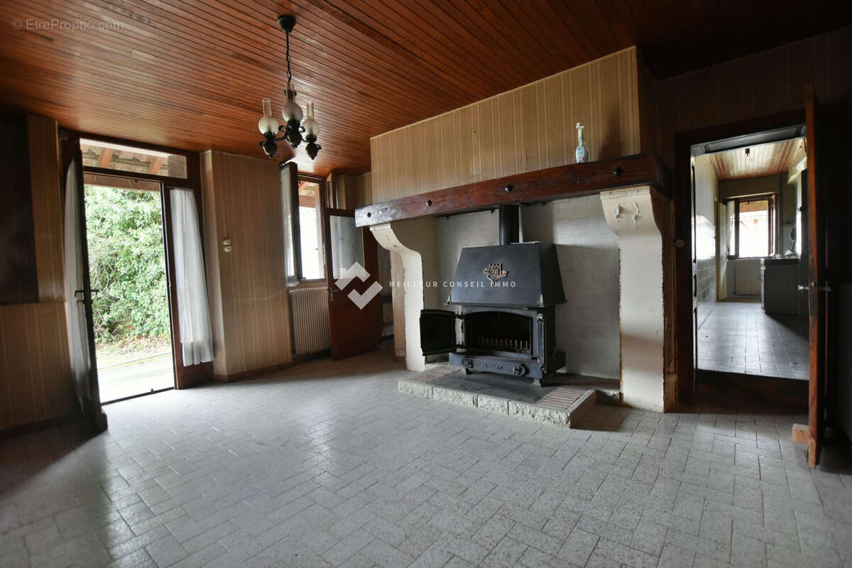 Maison 138 m² à Donzacq  - photo 2