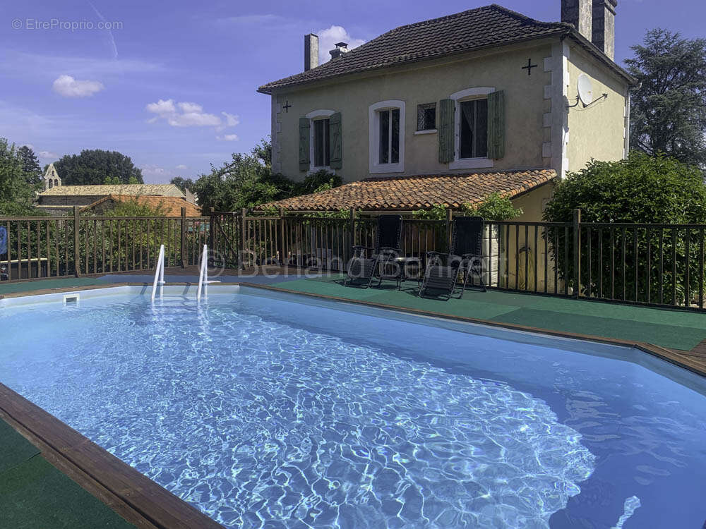 Maison à SAUZE-VAUSSAIS