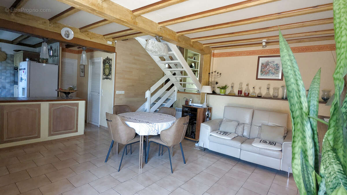 Maison à LA TRINITE