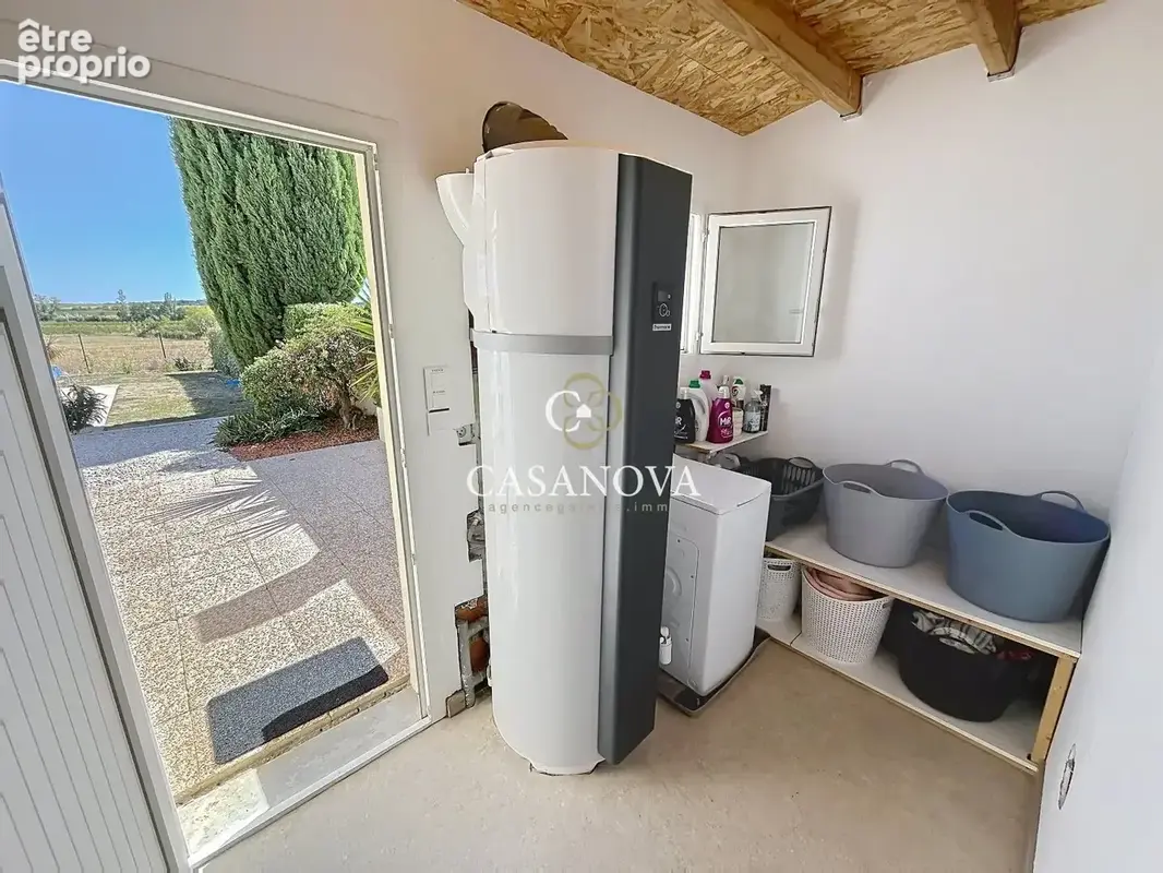 Proche BEZIERS, villa de plain-pied avec piscine, beaux extérieurs et vue panoramqiue - photo 16